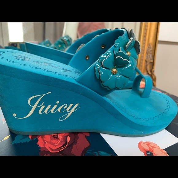Juicy Couture sandals .used in good condition. - Picture 4 of 6